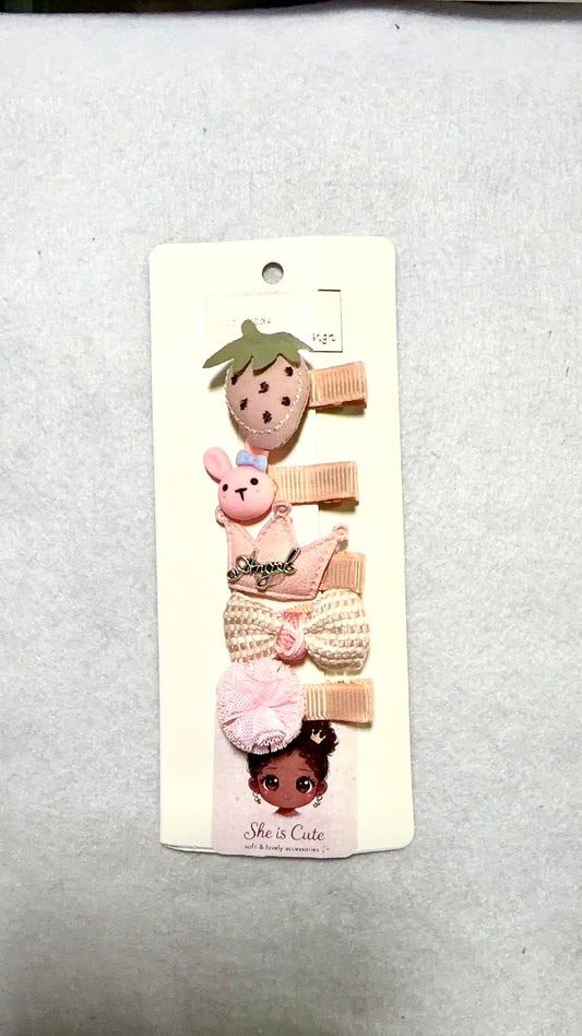Sweet Bunny & Strawberry Clip Set 🍓🐰